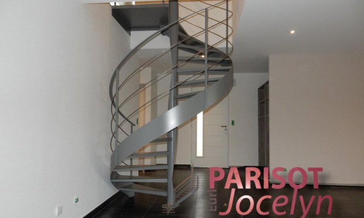 Escalier hélicoïdale métal sur mesure, Vesoul, Métallerie PARISOT Jocelyn