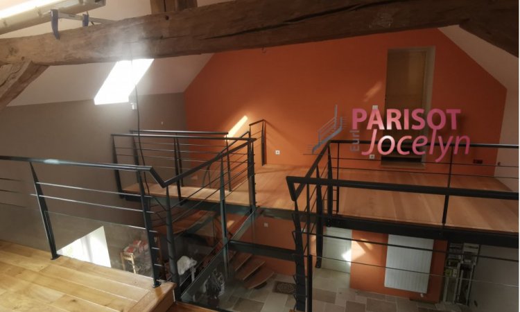 Mezzanine sur mesure structure métallique avec planchers bois sur Vesoul, Métallerie PARISOT Jocelyn   